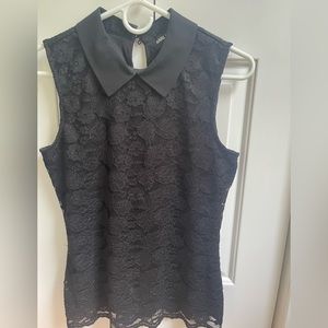 Karl Lagerfeld collared lace sleeveless shirt
